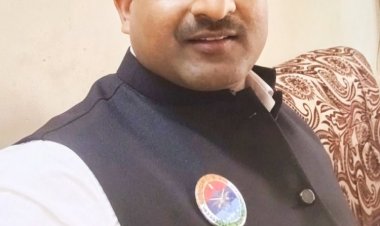 बड़ी खबर: वैशालीनगर विधानसभा कांग्रेस के प्रत्याशी मुकेश चंद्राकर के सिपाही किसान कांग्रेस के जिला अध्यक्ष पूर्व सैनिक राजेश चौधरी ने कांग्रेस पार्टी से दिया इस्तीफा