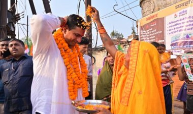 विधायक देवेंद्र यादव को खुर्सीपार और छावनी में जनता का मिल रहा भरपूर प्रेम, आशीर्वाद और पूरा समर्थन