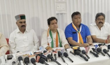 वैशाली नगर से कांग्रेस प्रत्याशी ने जारी किया घोषणा पत्र, कहा-जीतने पर आम जनता को मिलेगी विकास कार्यों की सौगात