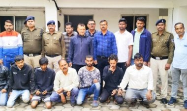दुर्ग पुलिस ने किया चोरी के 13 मामलों का खुलासा, 13 मामलो में 7 आरोपी और 3 खरीददार गिरफ्तार, 64.75 लाख का माल जब्त