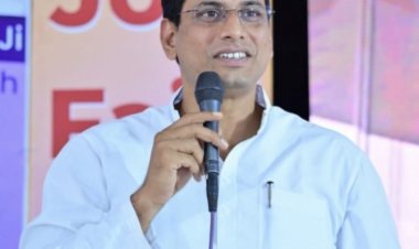 भिलाई नगर में कांटे की टक्कर, देवेंद्र यादव इतने मतों से आगे