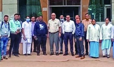 महिलाओं की तुलना में पुरुष नसबंदी ज्यादा सरल एवं सुरक्षित, सुपेला शासकीय अस्पताल में पुरूषों ने कराए नसबंदी