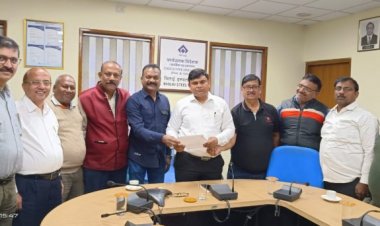 भिलाई इस्पात मजदूर संघ ने फेस आईडी सिस्टम की फोटोग्राफी पर रोक लगाने की मांग, सौंपा ज्ञापन