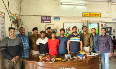 हथखोज इन्ड्रस्ट्रीज एरिया में हुए 2 चोरी का खुलासा, 2 नाबालिग सहित 6 गिरफ्तार