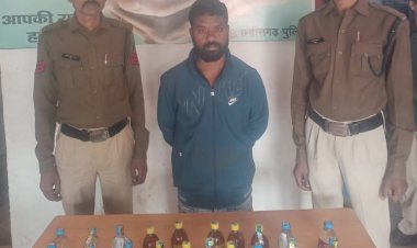 सुपेला में 61 पौवा देशी शराब के साथ 2 गिरफ्तार