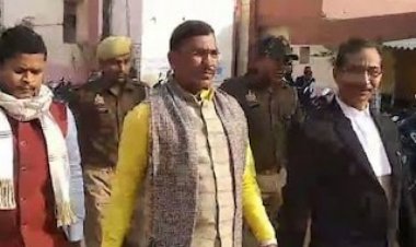 दुष्कर्म के आरोपी भाजपा विधायक की सदस्यता रद्द, 25 साल कारावास सजा