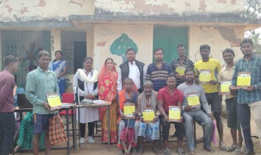 पिछड़ी जनजाति के लोगों तक योजनाओं का लाभ पहुंचाने लगाए जा रहे शिविर  विशेष पिछड़ी जनजाति के लोगों तक