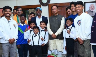 नन्हें कदमों की ऊंची छलांग’ :  मुख्यमंत्री ने अबुझमाड़ मलखम्ब अकादमी के हुनरमंद खिलाड़ियों की शानदार उपलब्धियों को सराहा