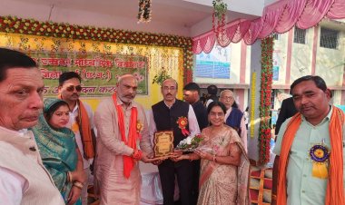 वार्षिकोत्सव में शामिल हुए विधायक ललित चंद्राकर, साइंस मॉडल का किया निरीक्षण