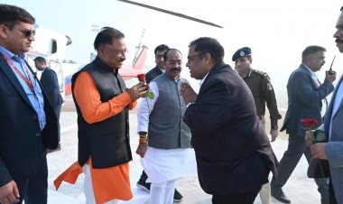 मुख्यमंत्री विष्णु देव साय का धर्म नगरी राजिम में आत्मीय स्वागत