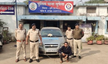 भिलाई घड़ी चौक के पास कार में बैठ बेच रहा था नशीली दवाई, कार सहित 1.60 लाख का माल जब्त