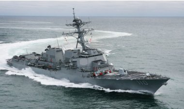 भारत ने अरब सागर में तैनात किए 10 युद्धपोत