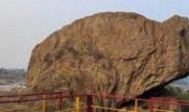 देवता के श्राप से जहां पत्थर बन गई थी पूरी बारात, संक्रांति मेले के लिए मशहूर है ये धाम