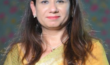 जर्जर सड़क को ठीक करवाने नमिता की पहल, सड़क के दोनों तरफ होगा “पाथ-वे” , वार्ड विधायक प्रतिनिधि बनते ही Action मोड