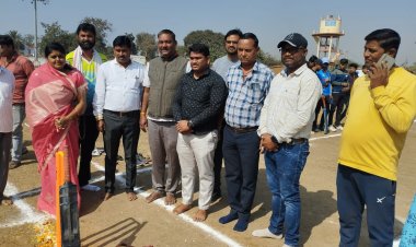 चुनकट्टा में क्रिकेट का महासंग्राम का आगाज, महिला ओर पुरुष वर्ग में अलग अलग मुकाबला होगा