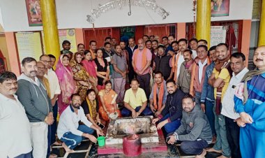 उतई शीतला मंदिर में किया गया सफ़ाई विधायक ललित चंद्राकर हुवें शामिल