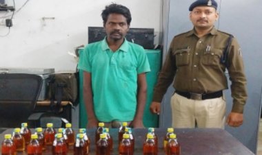 थाना वैशाली नगर पुलिस की कार्यवाही,अवैध शराब की बिक्री करते आरोपी गिरफ्तार