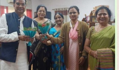 भिलाई महिला महाविद्यालय में वार्षिक क्रीडा प्रतियोगिता में प्राध्यापकगण, ऑफिस स्टाफ एवम अतिथियों ने भी लगाई दौड़