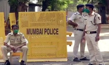 मुंबई पुलिस के आर्थिक अपराध प्रकोष्ठ ने शहर के बिल्डर ललित टेकचंदानी के परिसरों पर ली तलाशी