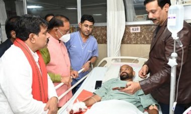 नक्सली मुठभेड़ में घायल जवानों से मिले CM विष्णुदेव साय