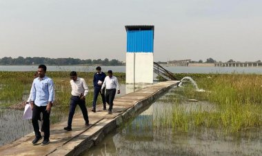 एनीकट से तालाब भरने की योजना का क्रेडा सीईओ ने किया आकस्मिक निरीक्षण