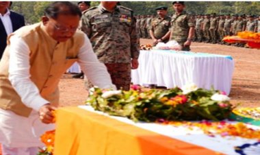 सुकमा में नक्‍सलियों के साथ हुए मुठभेड़ में बलिदान जवानों को CM साय ने दी श्रद्धांजलि