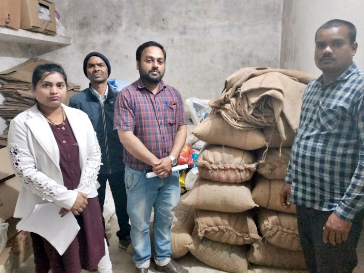 खुड़िया व अखरार से 110 क्विंटल अवैध धान जप्त कर की गई नियमानुसार कार्यवाही