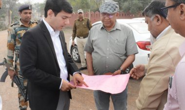 कलेक्टर ने जाज्वल्यदेव लोक महोत्सव एवं एग्रीटेक कृषि मेला के कार्यक्रम स्थल का किया निरीक्षण