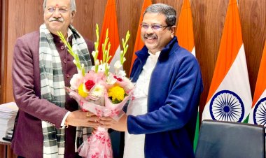 केंद्रीय मंत्री से छत्तीसगढ़ के सभी जिलों में नवोदय व केंद्रीय विद्यालय शुरू करने का अनुरोध