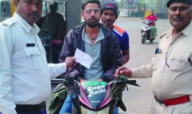 हेलमेट नहीं लगाने वाले 365 वाहन चालकों पर की गई कार्रवाई