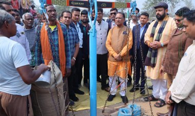 मुख्यमंत्री श्री विष्णुदेव साय ने पुसौर धान खरीदी केंद्र का किया औचक निरीक्षण