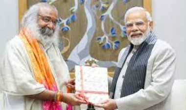 पीएम मोदी से मुलाकात कर आचार्य प्रमोद कृष्णम का टवीट.....तूफान भी आएगा