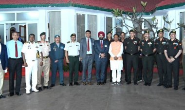 मुख्यमंत्री  विष्णु देव साय से राष्ट्रीय रक्षा महाविद्यालय के अध्ययन दल ने की सौजन्य मुलाकात