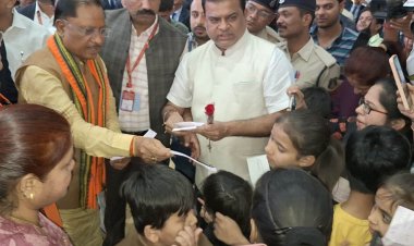 बच्चों को भाया मुख्यमंत्री का सरल स्वभाव