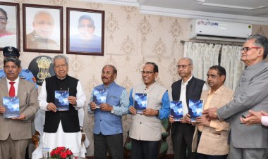 राजभवन में हुआ साहित्यिक कार्यक्रम राजभवन में हुआ