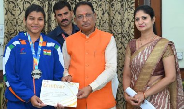 अंतर्राष्ट्रीय स्तर पर देश व प्रदेश का प्रतिनिधित्व कर पदक जीतना गौरवान्वित करने वाला : मुख्यमंत्री श्री विष्णु देव साय