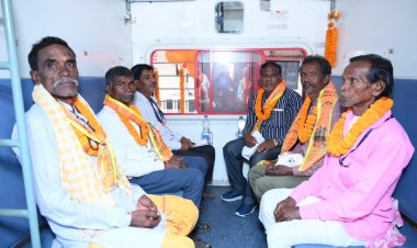 ‘बुजुर्गों को तीर्थ यात्रा का पुण्य दे रही है सरकार, रामलला का दर्शन सौभाग्य की बात‘ मुख्यमंत्री