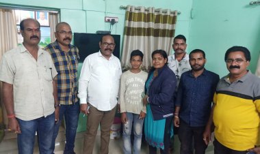 थाना पुरानी भिलाई  एवं एसीसीयू टीम द्वारा अथक प्रयास कर अपहृत बालक को खोज निकाला