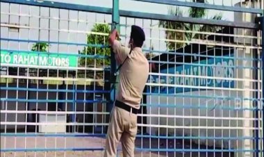 भिलाई में बड़ी कार्रवाई, नेहरू नगर बटालियन के सामने स्थित 20 दुकानों को कोर्ट के निर्देश पर किया गया सील