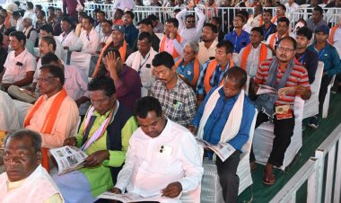 राज्य स्तरीय पंचायत प्रतिनिधियो के महापंचायत में प्रचार सामग्री का निःशुल्क वितरण