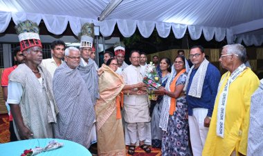 मुख्यमंत्री श्री विष्णु देव साय से रामनामी समाज के प्रतिनिधिमंडल ने की सौजन्य मुलाकात