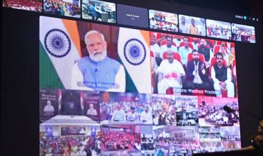 प्रधानमंत्री ने (पीएम-सूरज) राष्ट्रीय पोर्टल का वर्चुअल शुभारंभ किया