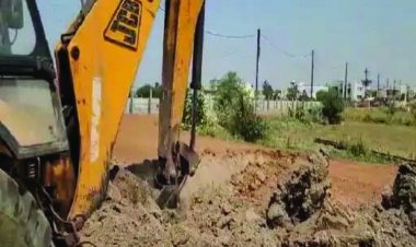 अंसारी ब्रदर्स के कब्जे पर चला भिलाई निगम का बुलडोजर, कर रखा था सरकारी जमीन पर अवैध कब्जा