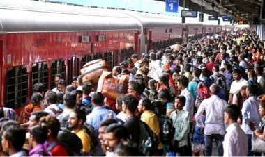 यात्रियों की बढ़ी परेशानी, होली पर ट्रेनों के साथ बसें भी पैक