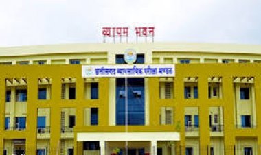 आचार संहिता लगने के कारण छत्तीसगढ़ व्यावसायिक परीक्षा मंडल (CGVYAPAM) की तरफ से आयोजित होने वाली भर्ती परीक्षाओं में लगभग तीन महीने का ब्रेक लग गया