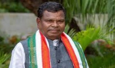अखिल भारतीय कांग्रेस कमेटी ने छत्तीसगढ़ की बस्तर सीट से पूर्व मंत्री कवासी लखमा को लोकसभा उम्मीदवार बनाया