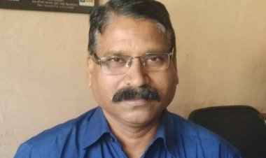 कोतवाली थाना दुर्ग के अंतर्गत शनिवार को बस स्टैंड दुर्ग के पास कर चालक की लापरवाही के कारण बाइक सवार की मौत