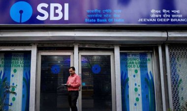 एसबीआई ने डेबिट कार्ड पर सालाना मेंटेनेंस चार्ज बढ़ाया