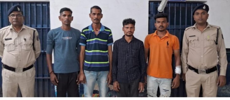 पुरानी रंजीश पर प्राण घातक हमला कर 02 व्यक्ति को किया घायल, 04 आरोपी पुलिस गिरफ्त में