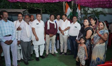 लोकसभा क्षेत्र के दौरे में निकले राजेन्द्र साहू को अब कार्यकर्ताओं के साथ साथ सभी मतदाताओं का मिल रहा साथ